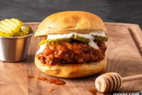 Spicy Honey Chicken Sandwich Recipe for Crispy, Tangy Flavor