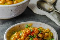 Roasted Butternut Mash with Spiced Chickpea Topping