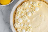 Lemon Cream Pie with Golden Oreo Crust: Zesty No-Bake Dessert