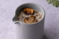 Creamy White Wine Mushroom Sauce Recipe for Pasta and Chicken