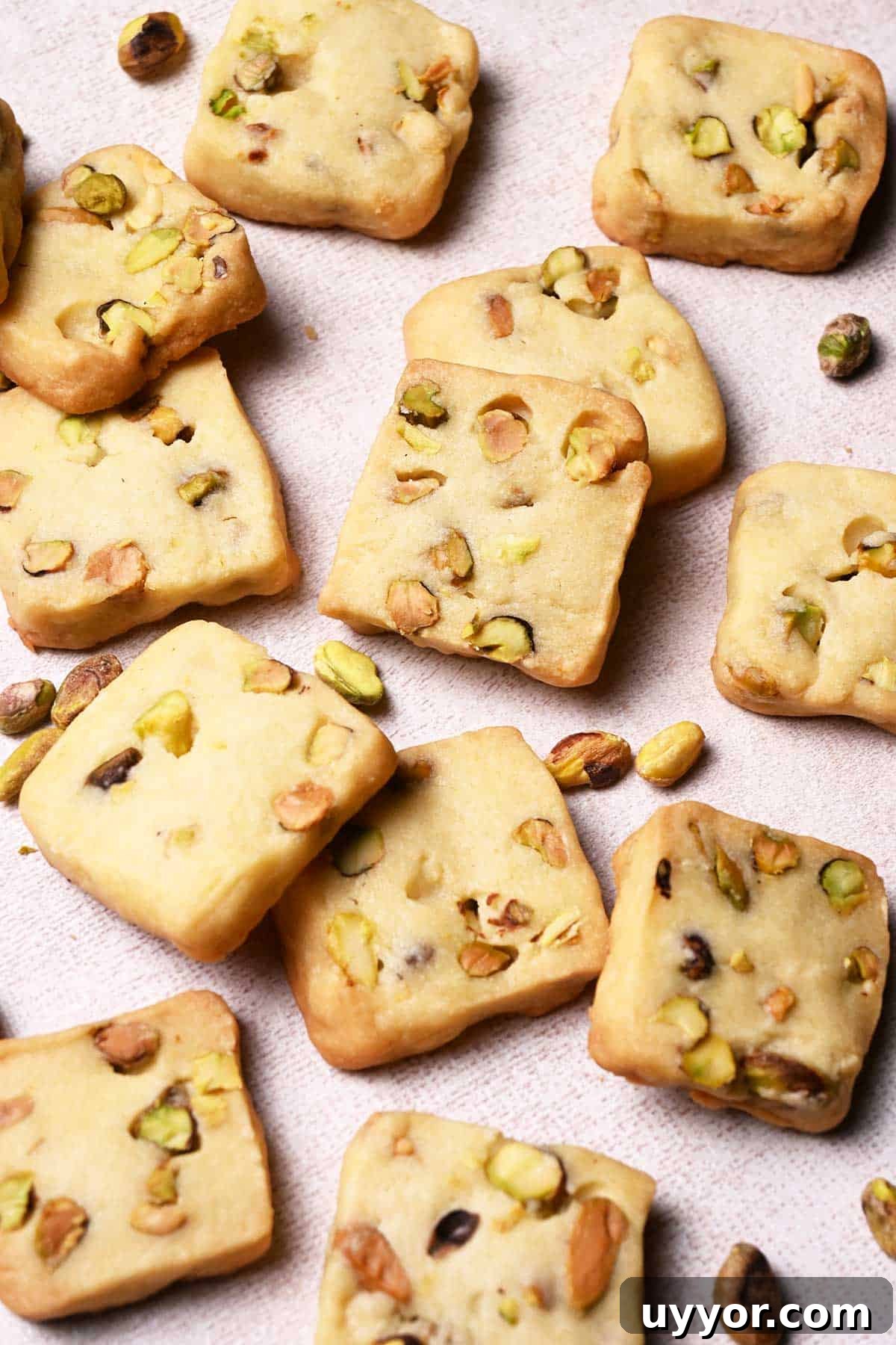 square shaped pistachio shortbread cookies