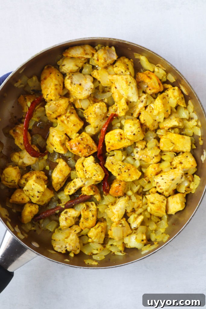 Creamy Almond Milk Chicken Curry Recipe for Juicy, Tender Meat 5 Cooking chicken curry
