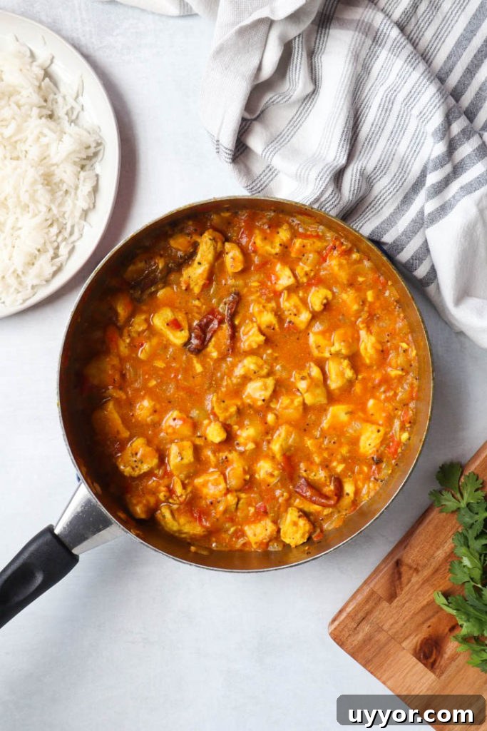 Creamy Almond Milk Chicken Curry Recipe for Juicy, Tender Meat 6 Thickening curry sauce