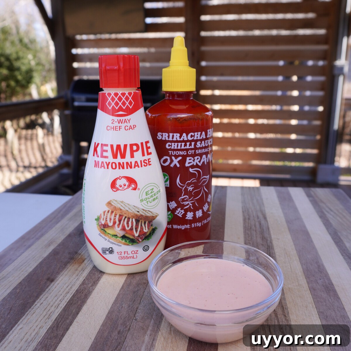 Crispy Cajun Salmon Bites with Zesty Lemon Dipping Sauce 4 bang bang sauce.