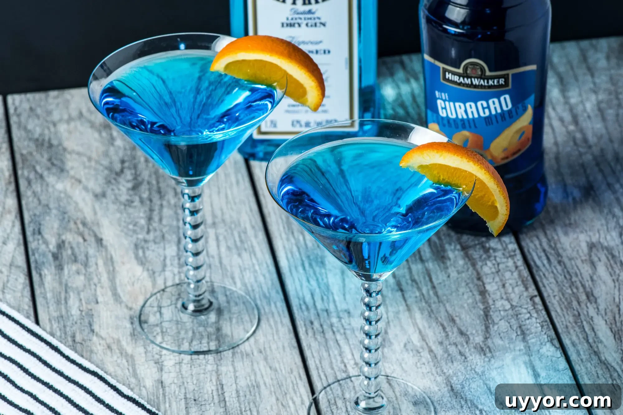 Low-Carb Blue Martini Cocktail Recipe for Keto-Friendly Parties 9 img 16529 8