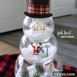 Fishbowl Snowman DIY Decor Ideas for Winter Crafting 12 Fish Bowl Snowman Craft for a Christmas decoration. ADORABLE! Make a little Christmas scene in each bowl.