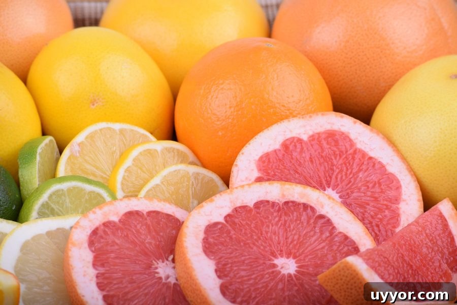 What’s in Season in December: Fresh Produce & Holiday Picks 8 What's in Season Guide: Citrus