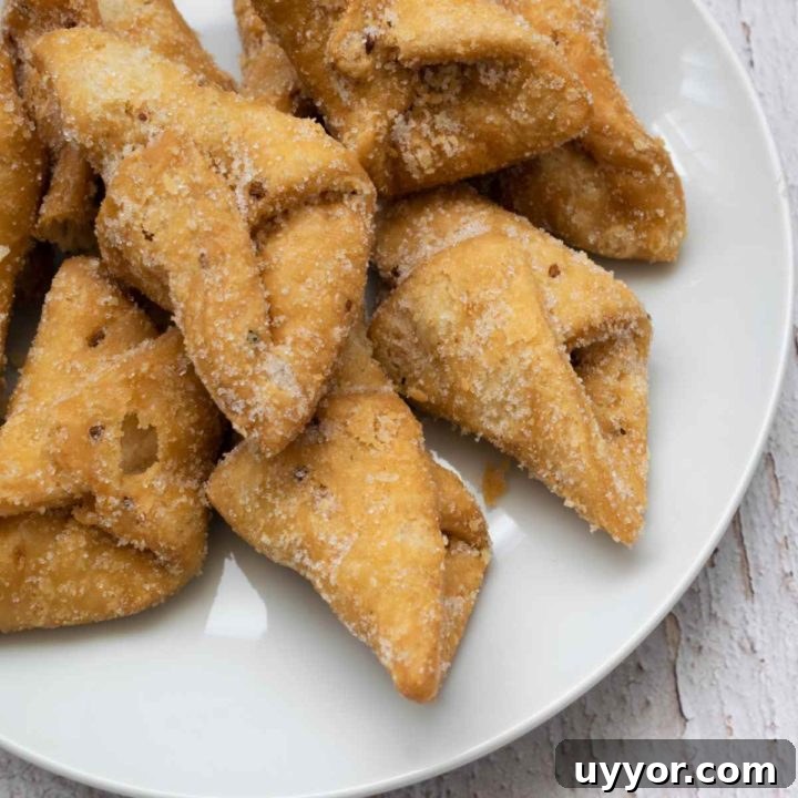 31 Must-Try Spanish Desserts to Savor Today 21 pestinos