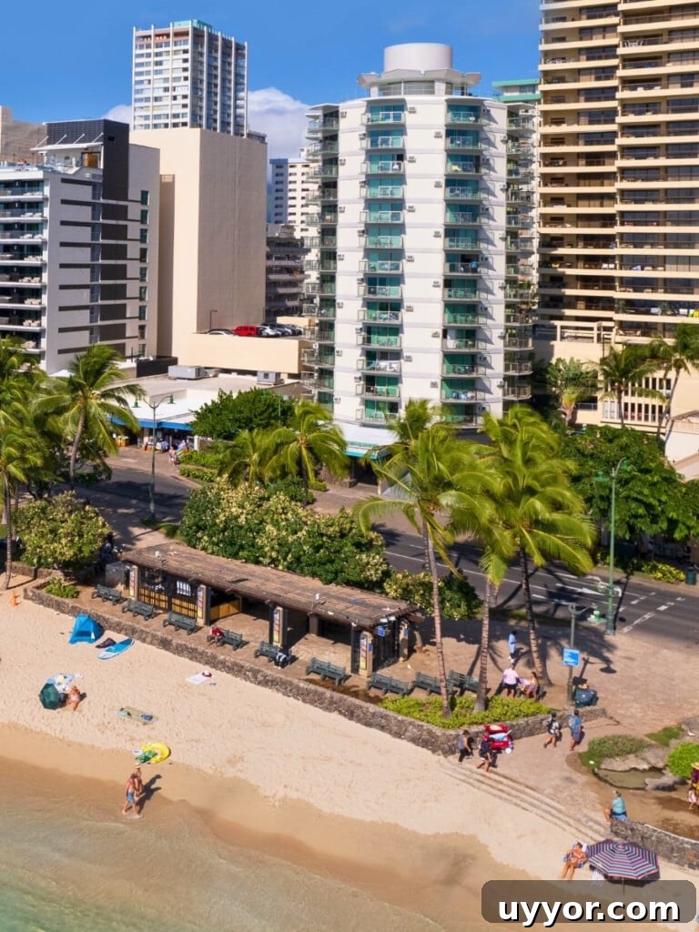 Stay at Aston Waikiki Circle: Oceanfront Hotel with Rooftop Pool 2 The Aston Waikiki Circle Hotel across the street from Waikīkī Beach