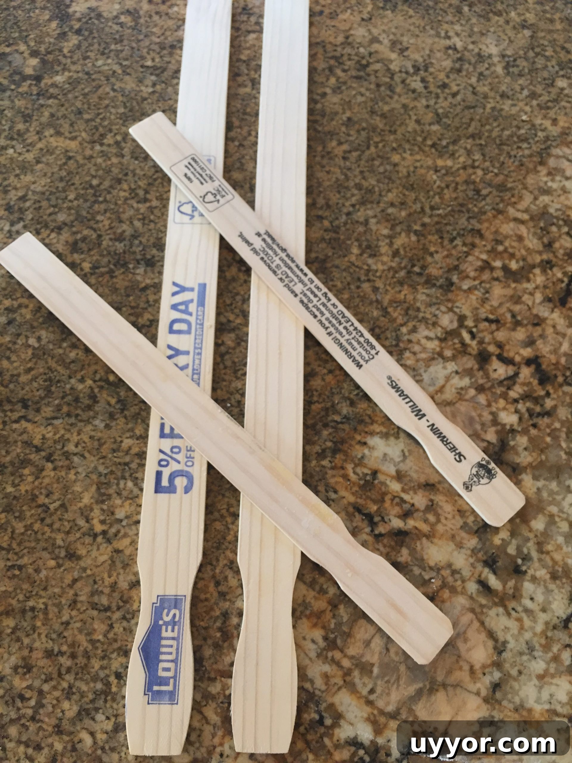 Paint sticks for dough measuring