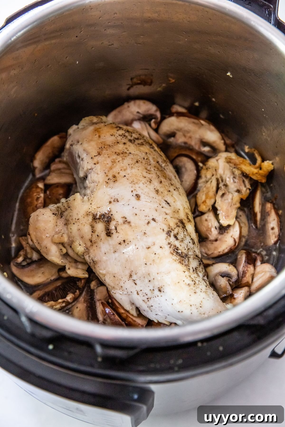 chicken and mushrooms inside instant pot
