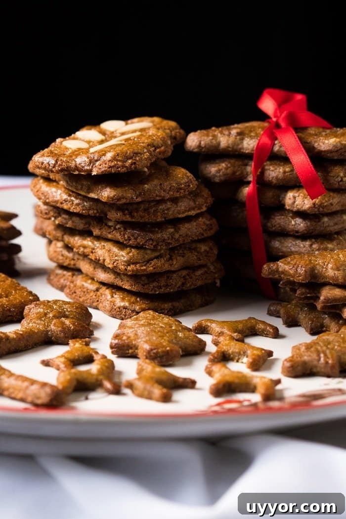 Stacks of keto speculoos tied with a ribbon
