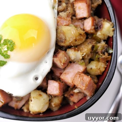 Ham and potato breakfast hash