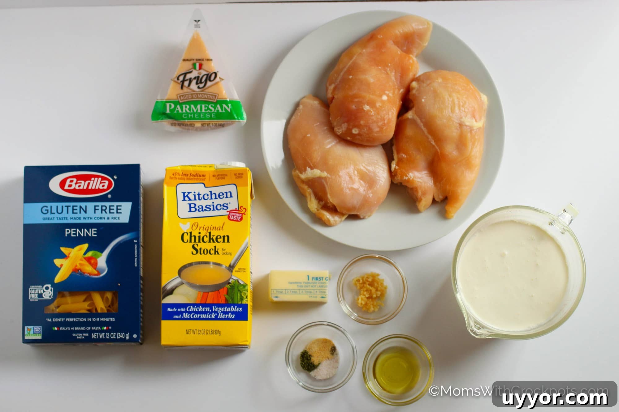 Chicken, cream, pasta, and other Alfredo ingredients