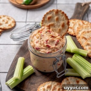 Homemade Southern Pimento Cheese Recipe (Authentic & Creamy) 6 Easy Homemade Southern Pimento Cheese Recipe